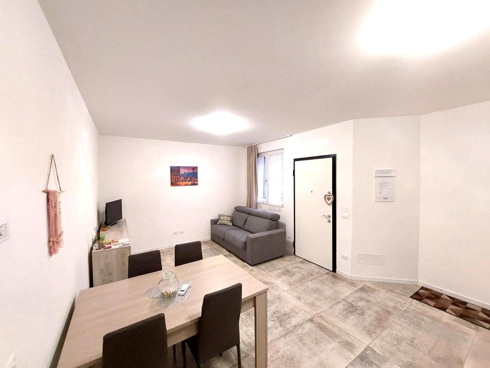 Sweet Mira Apartment Bagian luar foto
